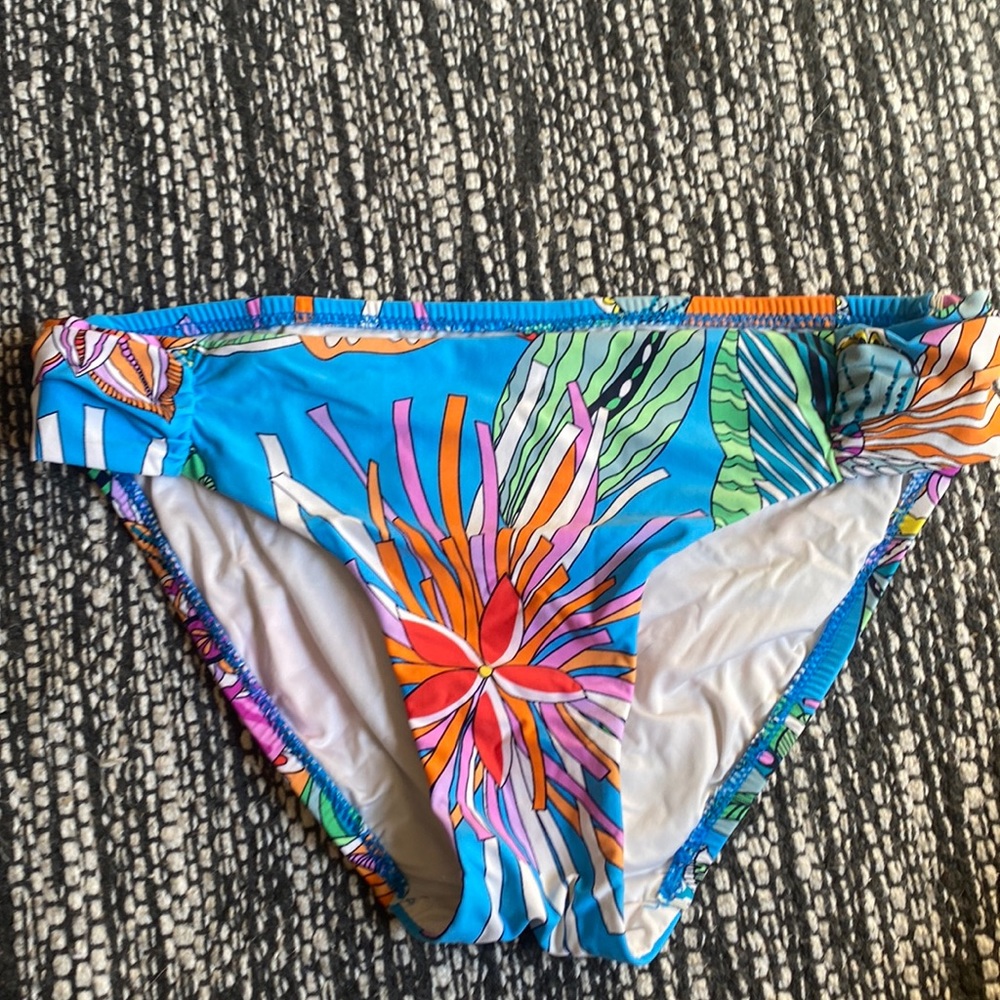 Bikini bottom
